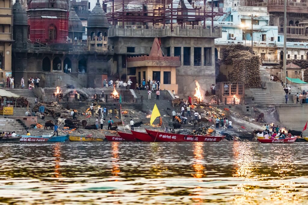 india, varanasi, ganges-3365741.jpg